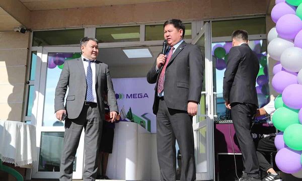 Гендиректор MEGA Нурлан Мамытов открыл новый офис компании в Караколе изображение публикации