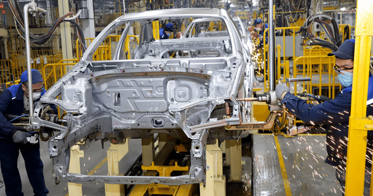 Выпуск более 10 тысяч машин — ЖК одобрил соглашение о совместном автозаводе с Узбекистаном изображение публикации