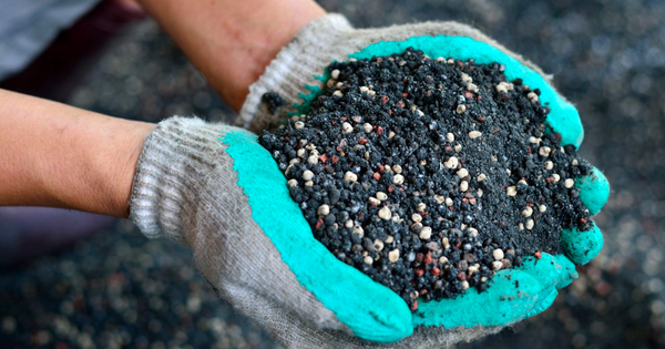 Китайцы выделят $35 млн на завод минеральных удобрений в КР — и через 30 лет работы передадут его Кыргызстану изображение публикации