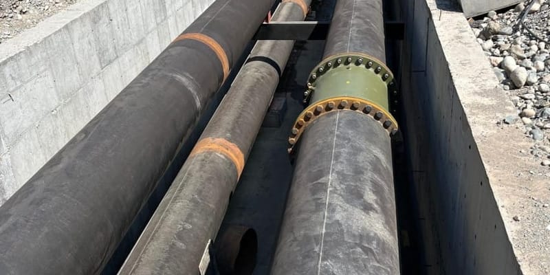 В Аксыйском районе заменяют трубы водонасосной станции – они прослужили полвека изображение публикации