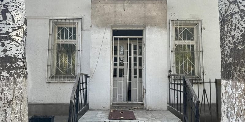 В центре Бишкека в собственность города возвращено помещение аптеки изображение публикации