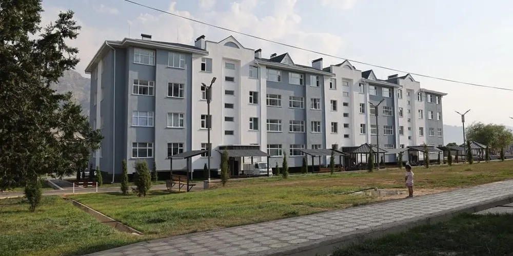 Власти КР уточнили порядок предоставления служебного жилья силовикам изображение публикации