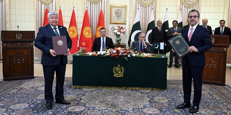 Кыргызстан и Пакистан договорились о сезонном обмене электроэнергией и привлечении рабочих изображение публикации