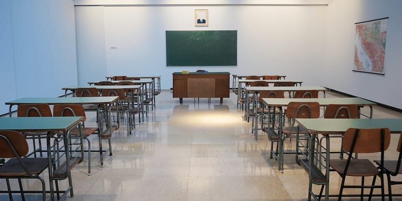 Счетная палата КР выявила сбои и неэффективные расходы в проектах образования изображение публикации