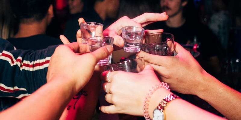 Какие вредные привычки кормят бюджет КР — обзор изображение публикации