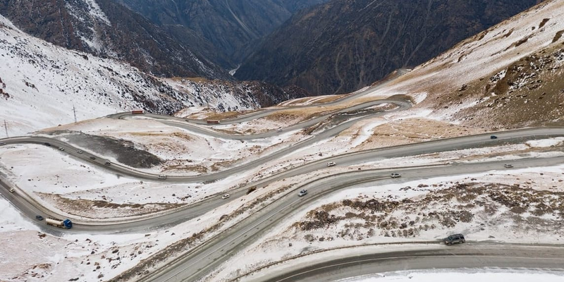 Движение на перевалах Кыргызстана 2 января: все дороги открыты изображение публикации