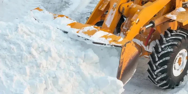 Зимняя резина, цепи и дистанция: Минтранс напомнил правила проезда перевалов изображение публикации