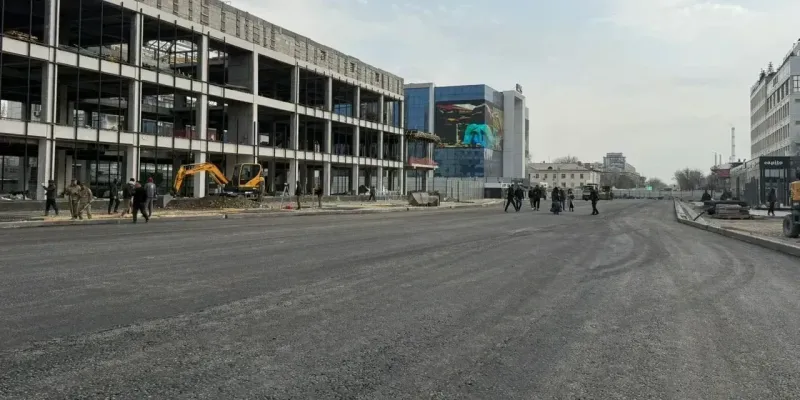 Инвестиции на 2 млрд сомов и аренда за 7 млн: мэр — о проекте семьи Тюлеевых в центре Бишкека изображение публикации