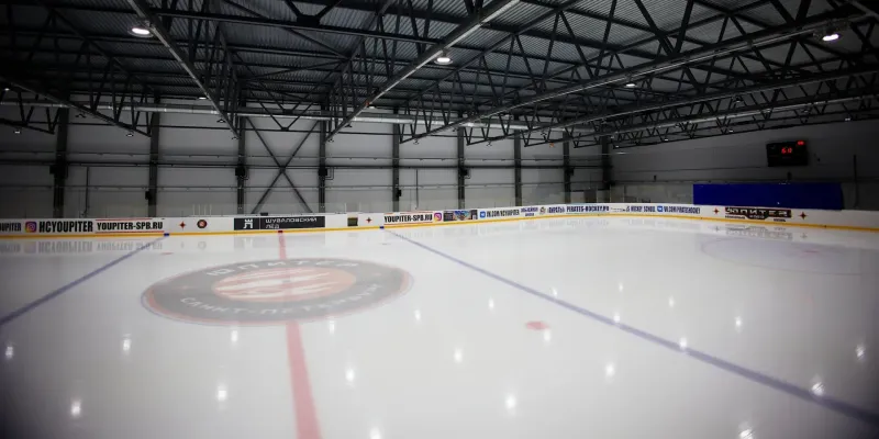 Мэр Бишкека пообещал построить в столице новую ледовую арену изображение публикации