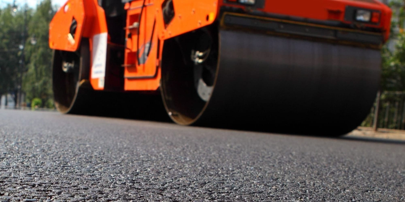 Дорога к аэропорту «Манас», объездные и ремонт трасс: планы Минтранса на 2026 год изображение публикации