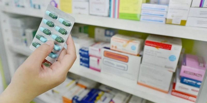 ФОМС возместил аптекам 409.7 млн сомов за льготные лекарства изображение публикации