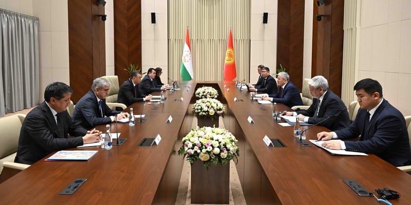 Кыргызстан и Таджикистан намерены нарастить товарооборот до $500 млн изображение публикации