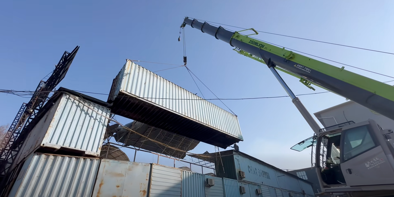 В Оше начат демонтаж рынка «Келечек» — видео изображение публикации