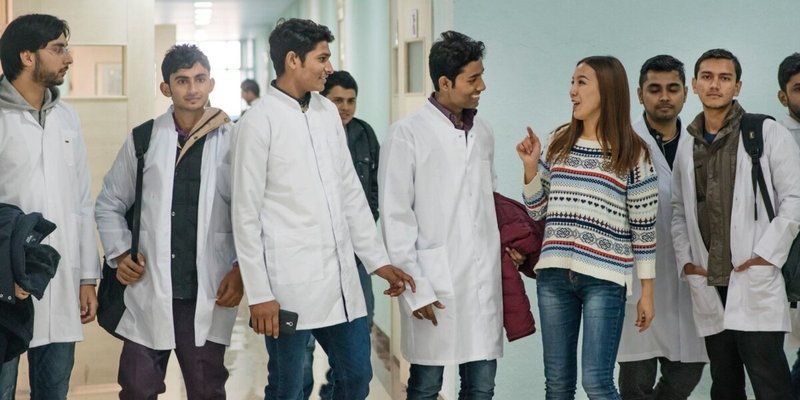 Рекорд ЕАЭС: каждый пятый студент в Кыргызстане — иностранец изображение публикации