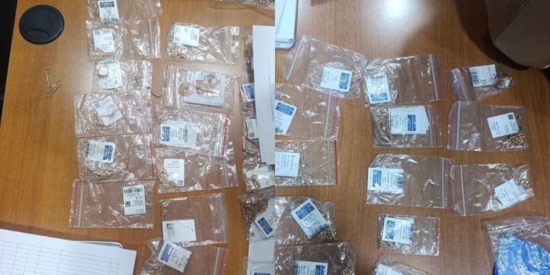 ГНС задержала партию золотых изделий на 1 млн сомов в аэропорту Оша изображение публикации