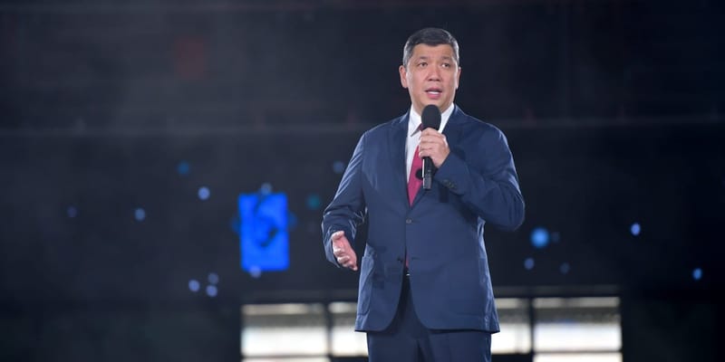 Мэр Бишкека объявил о повышении зарплат работникам ЖКХ на 50% изображение публикации