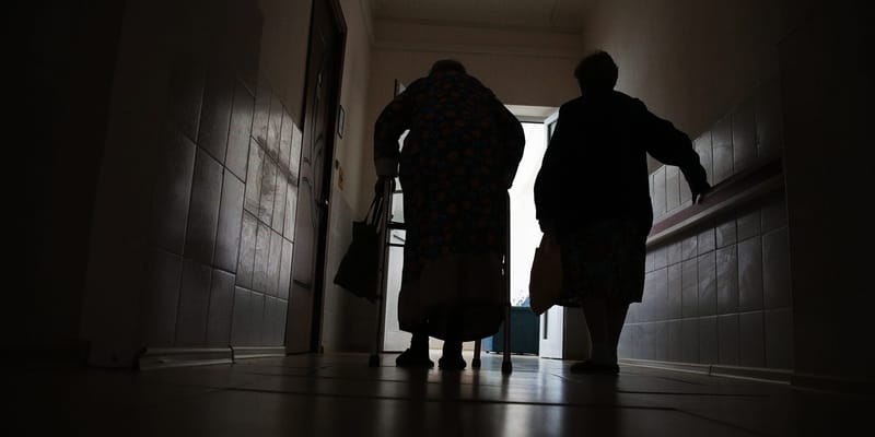 В Кыргызстане ввели обязательную аккредитацию для частных и государственных соцобъектов