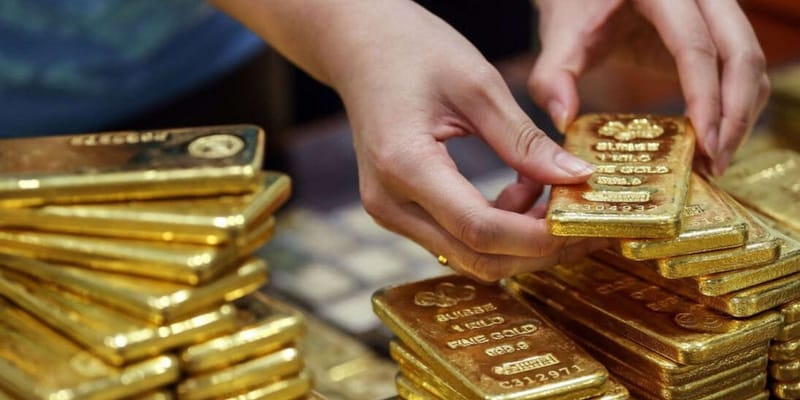 Золото по $3 000 за унцию и слитки от Нацбанка: факты и цифры о защитных активах изображение публикации