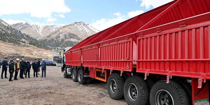 Весы для фур в Кыргызстане калибрует единственная на всю страну спецмашина изображение публикации