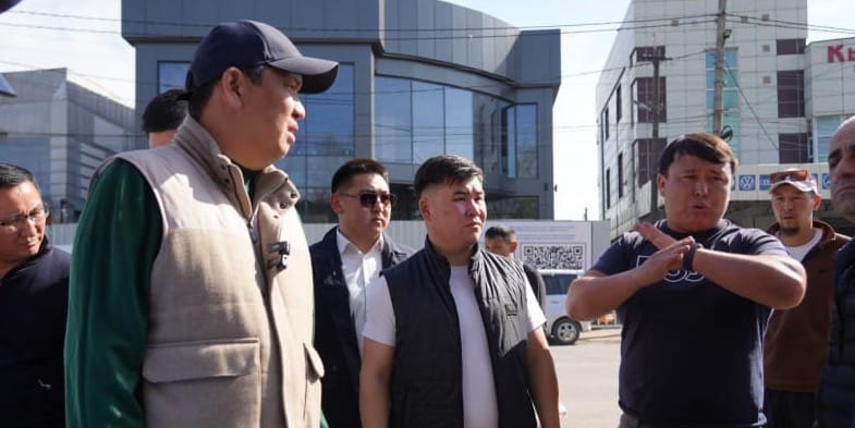 Мэр Бишкека уволил начальника МТУ из-за захвата земель на улице Лумумбы изображение публикации