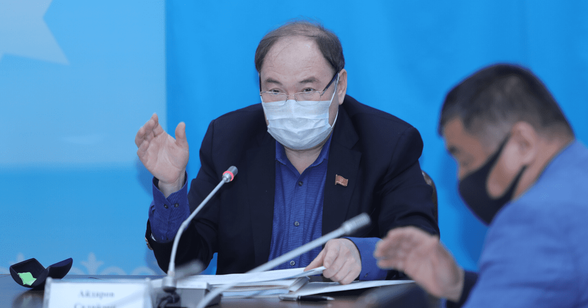 Депутаты: Антикризисный план правительства – декларативный, а сейчас уже растут цены на продукты