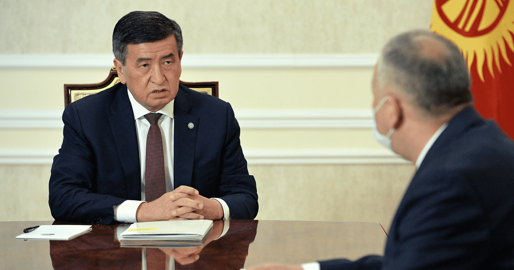 Боронов предложил Жээнбекову продлить режимы ЧП и ЧС