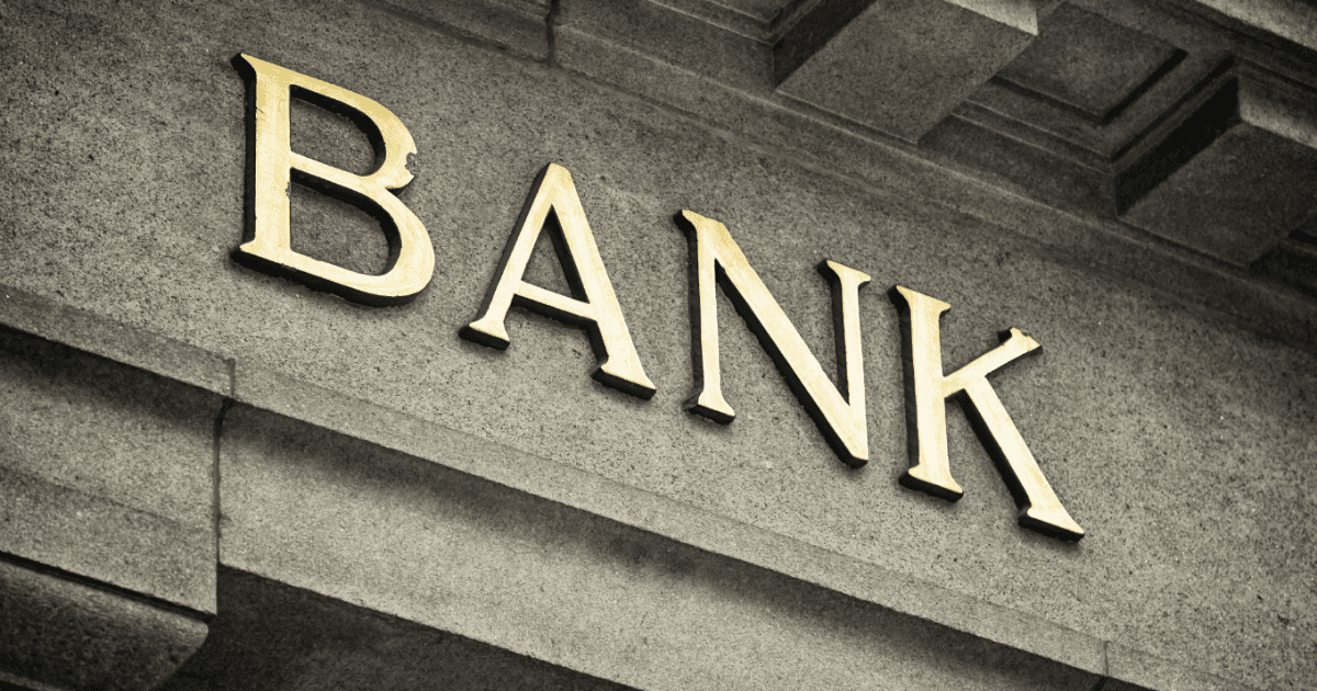 Прибыль банков за январь-март выросла более чем в два раза