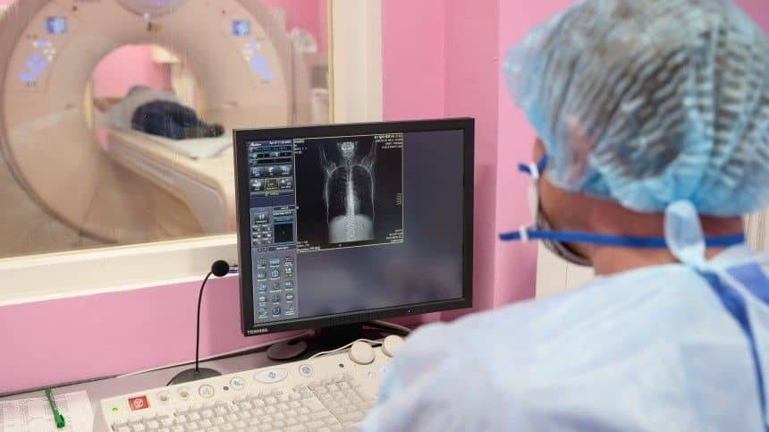 Боронов поручил мониторить цены на услуги КТ