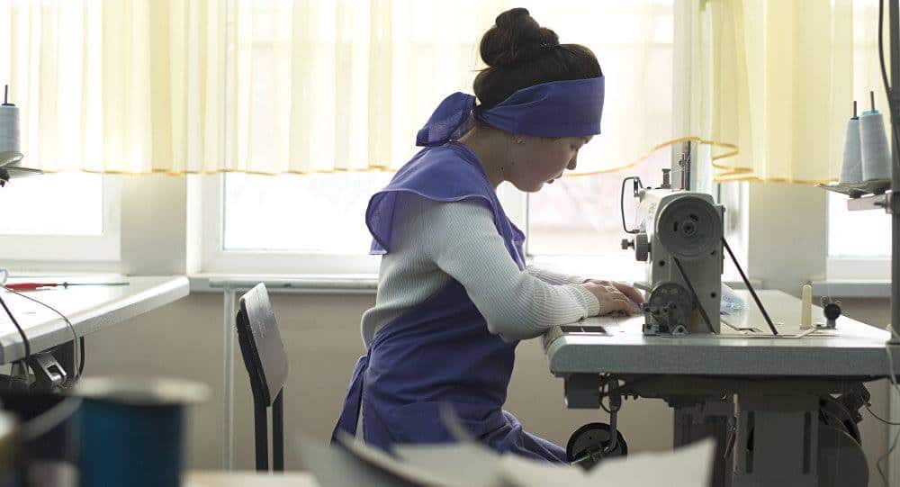 «Кумтор» направит $118 тысяч на создание швейных мини-цехов в Иссык-Кульской области