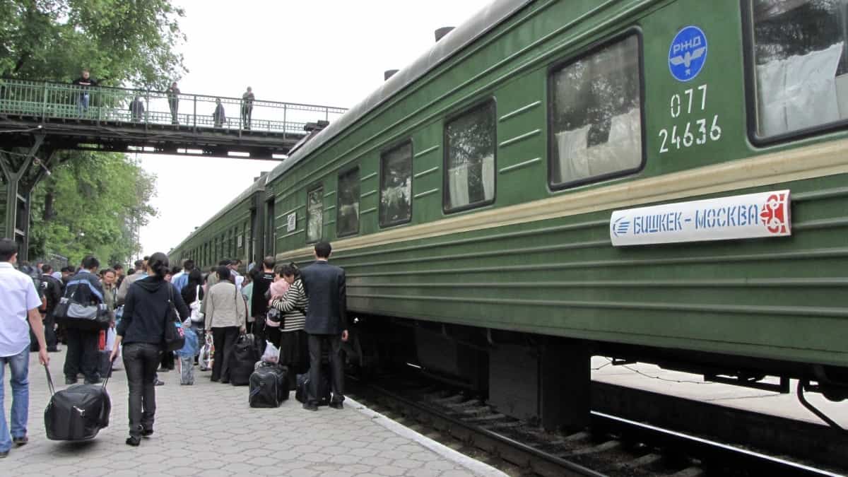 Разработаны алгоритмы для возобновления железнодорожных рейсов — Минздрав