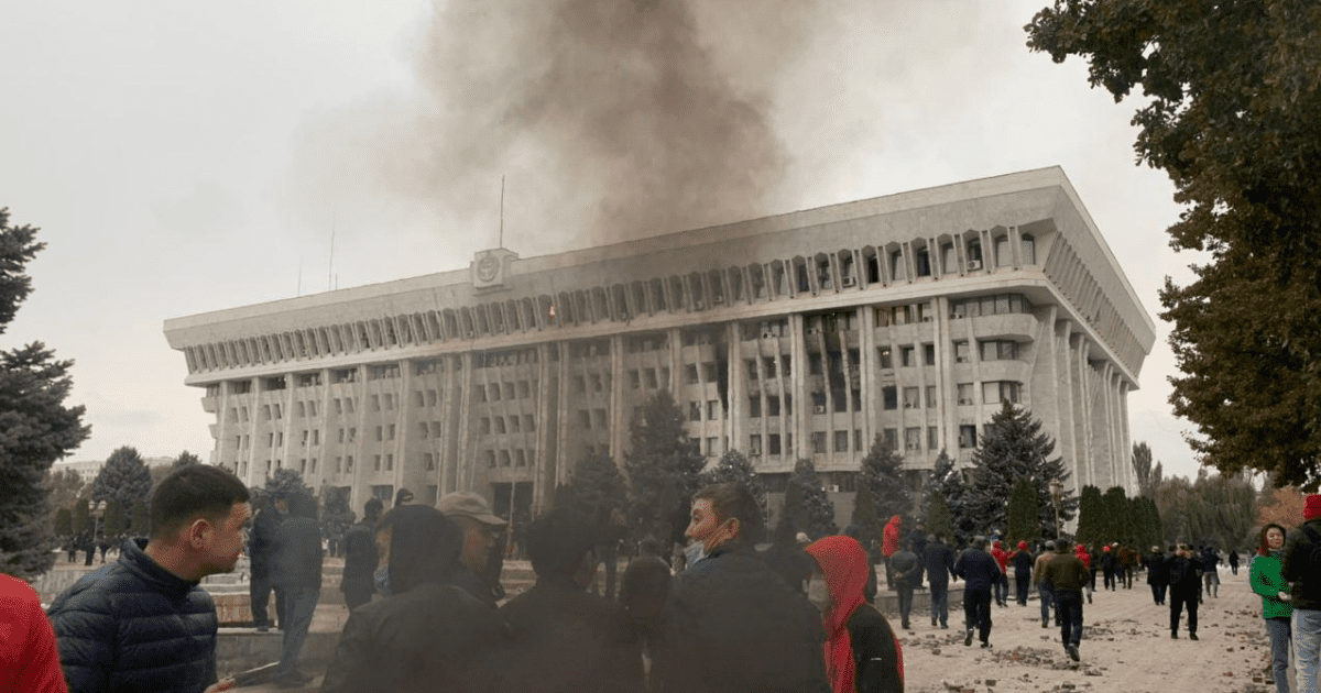 Здание Жогорку Кенеша передано в ведение властных структур — заместитель генпрокурора