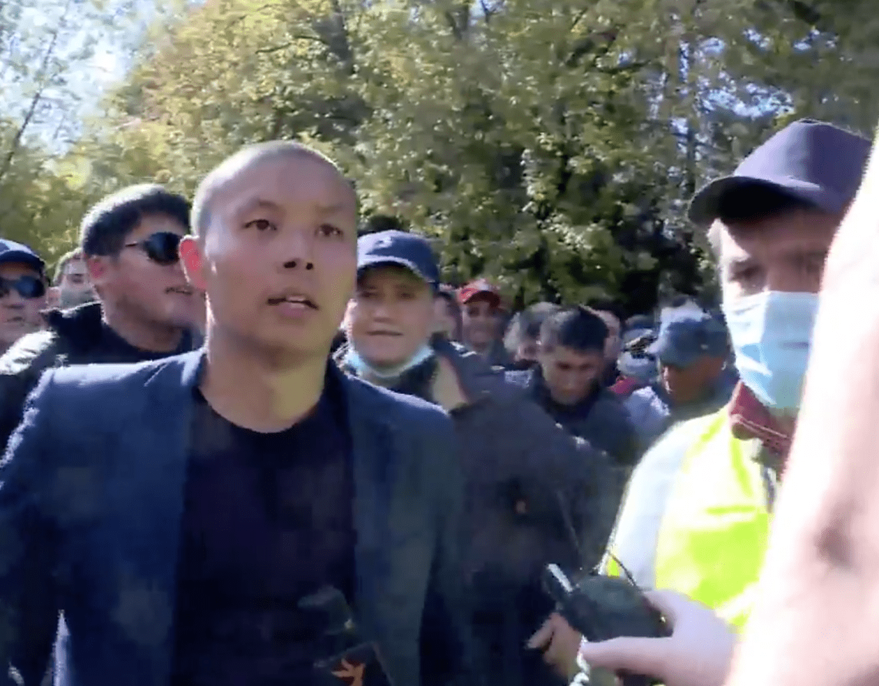 Молодые сторонники люстрации выдвигают Тилека Токтогазиева на пост и.о. премьер-министра