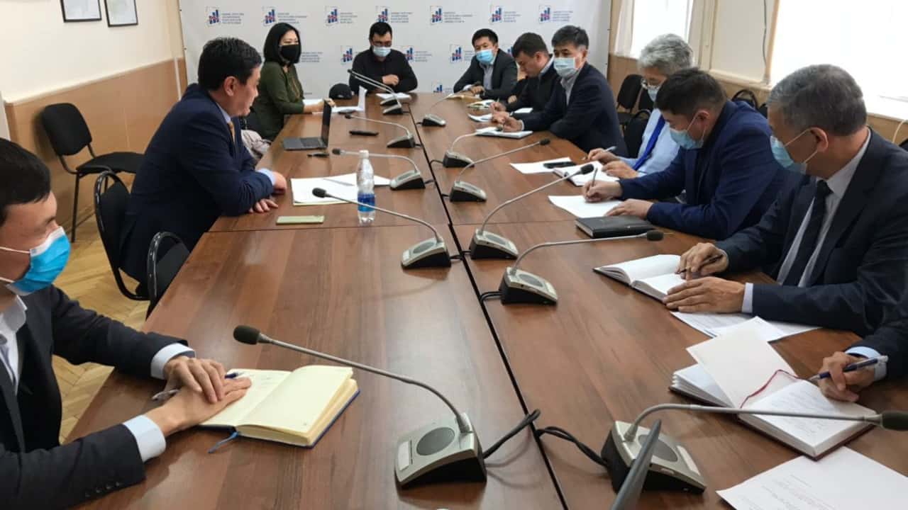 В Минэкономе обсудили вопросы реабилитации пострадавших секторов экономики