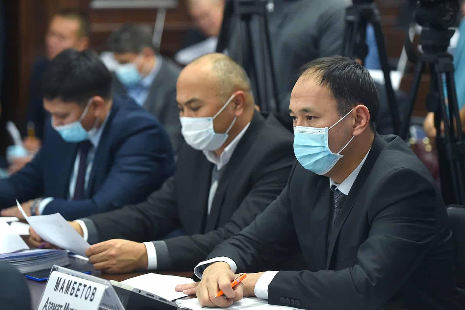 Все госслужащие пройдут повторную аттестацию на соответствие занимаемой должности