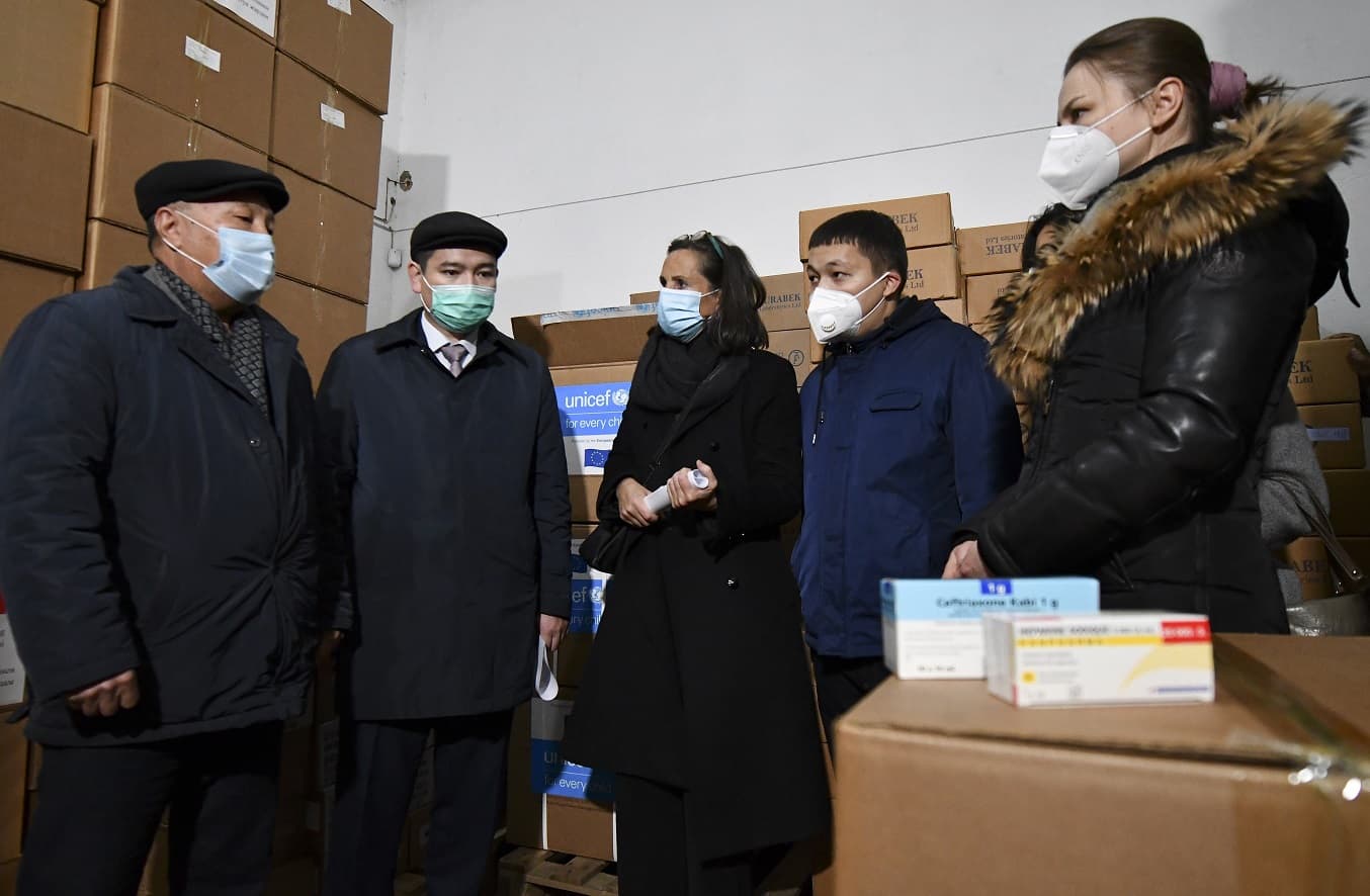 Евросоюз выделил $100 тысяч на закупку лекарств для Минздрава КР