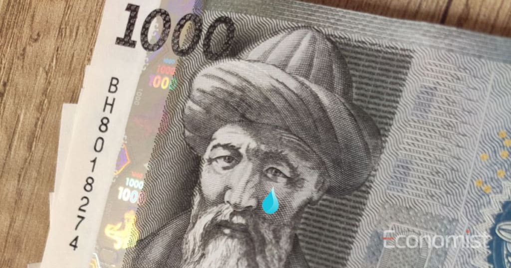 Ниже уже не будет — ЕАБР прогнозирует курс доллара на уровне 84.9 сомов в этом году