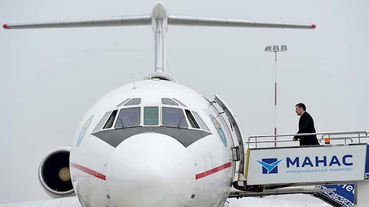 Президент с рабочим визитом вылетел в Сочи — обсудит с Путиным сотрудничество