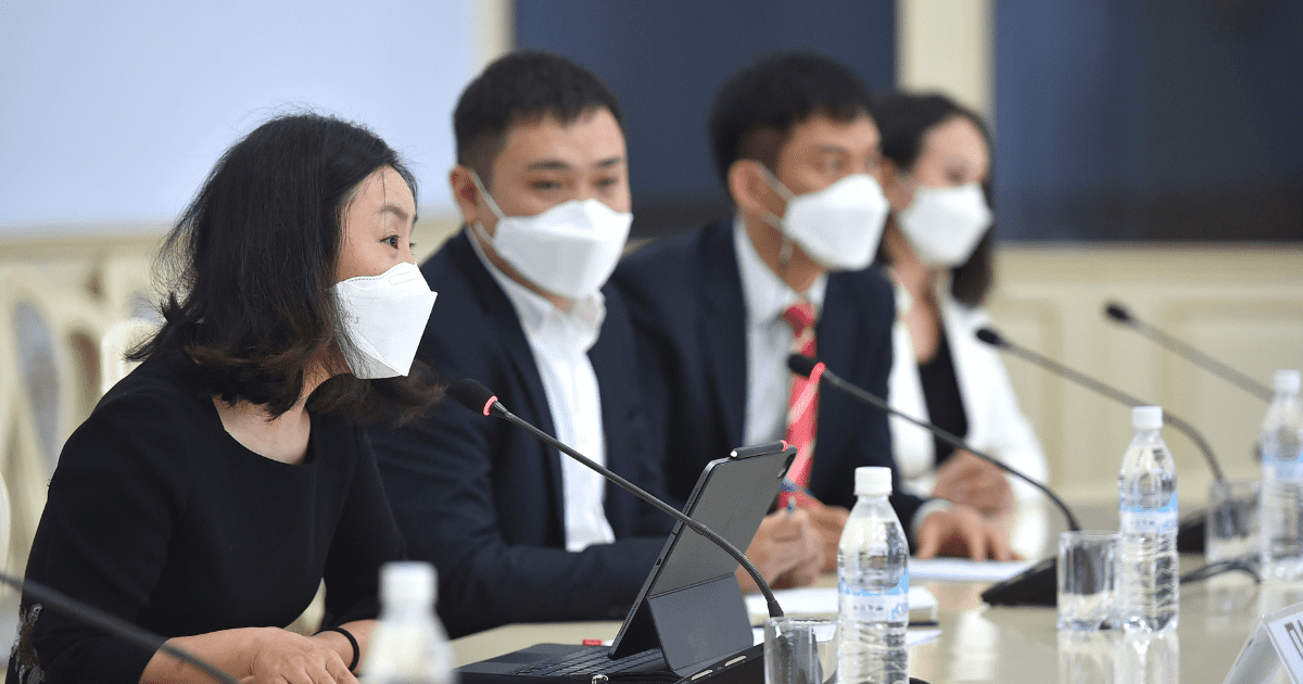 Южнокорейская компания открыла ПЦР-лабораторию в аэропорту «Манас»