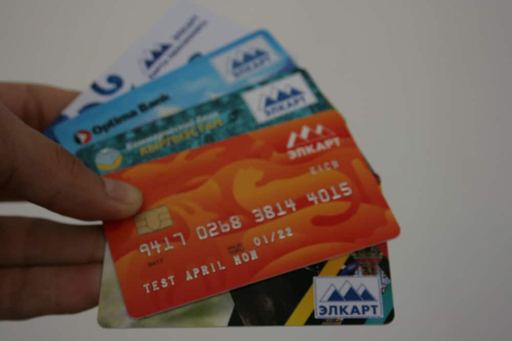 Оплату картами «Элкарт» в автобусах Бишкека планируют ввести осенью