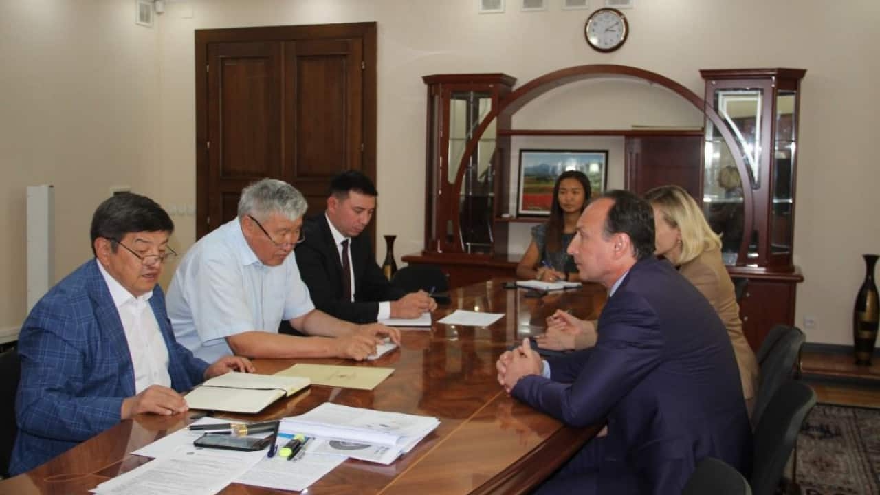 Кыргызстан и Беларусь займутся увеличением товарооборота