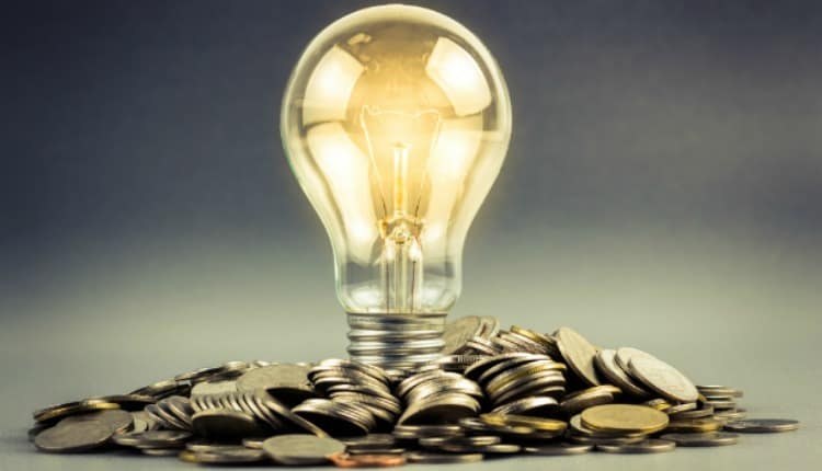 Тариф на электроэнергию для малообеспеченных семей снижен до 50 тыйынов