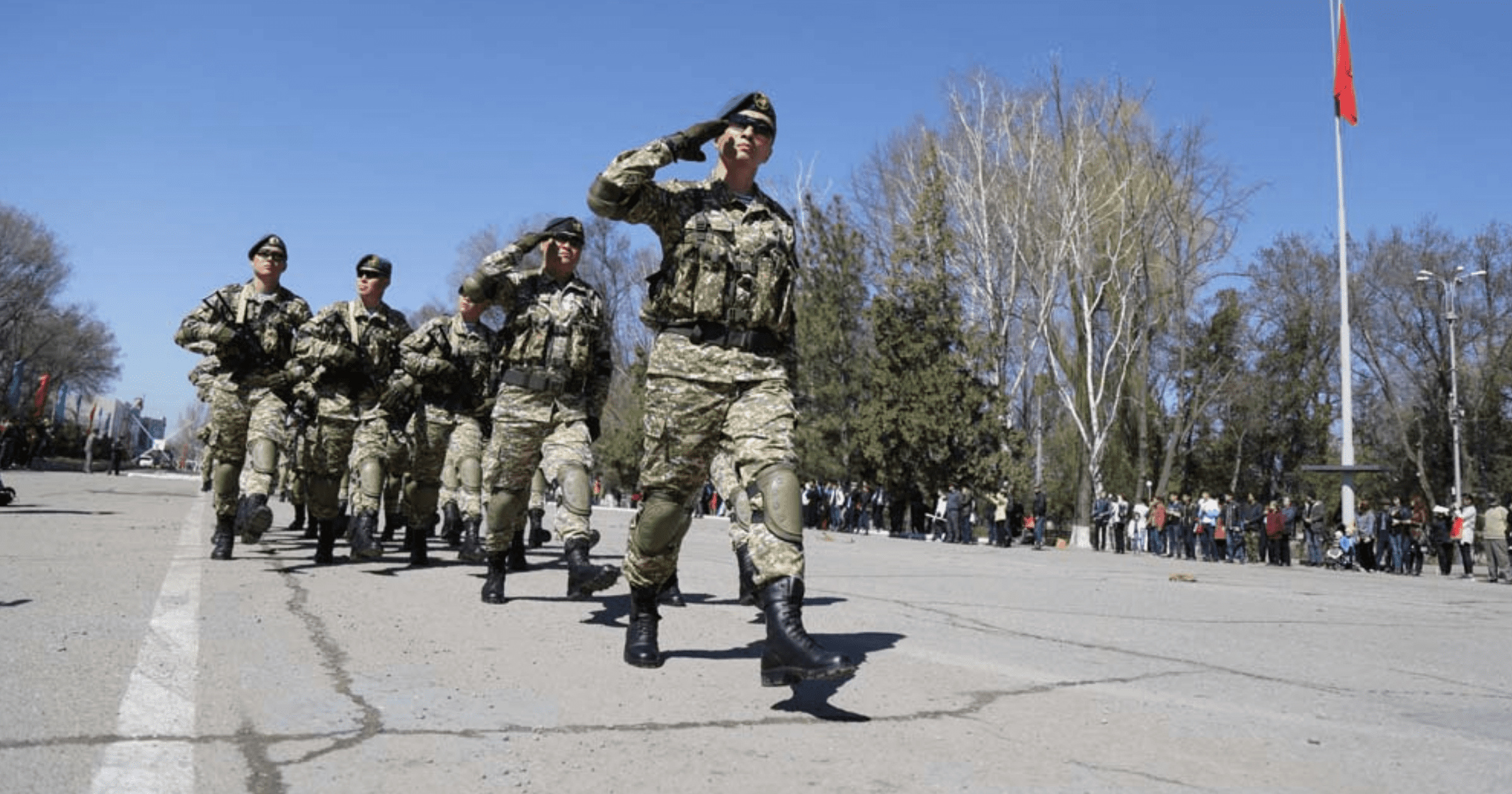 Военные Кыргызстана вылетели в Казахстан. ВИДЕО