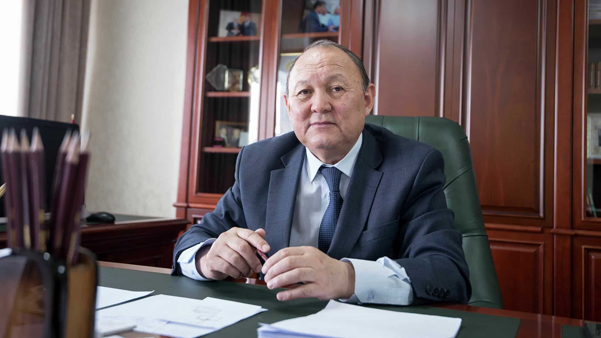 Президент назначил мэром Бишкека Эмилбека Абдыкадырова