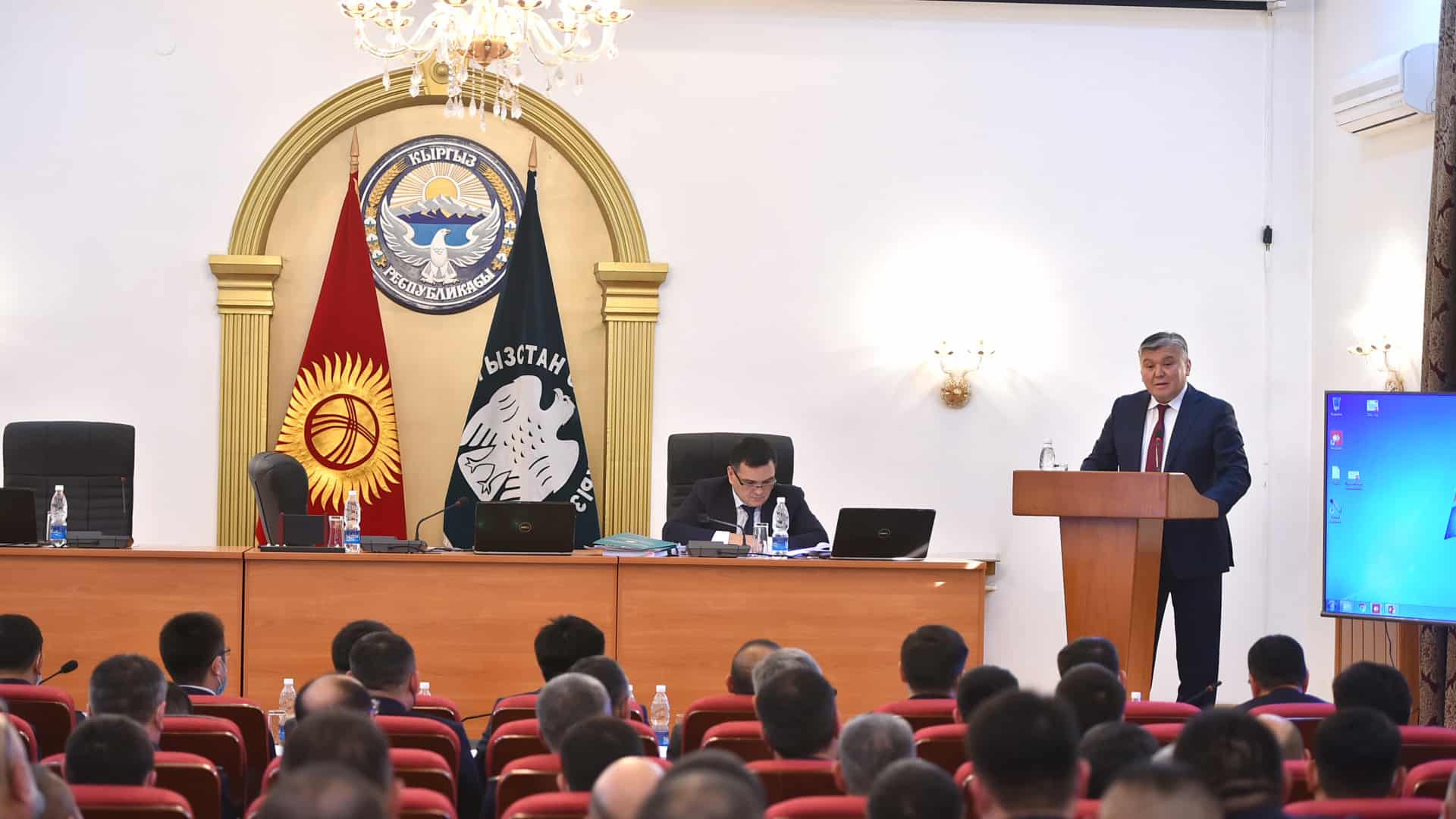 В 2021 году налоговая пополнила госбюджет на 105 млрд сомов