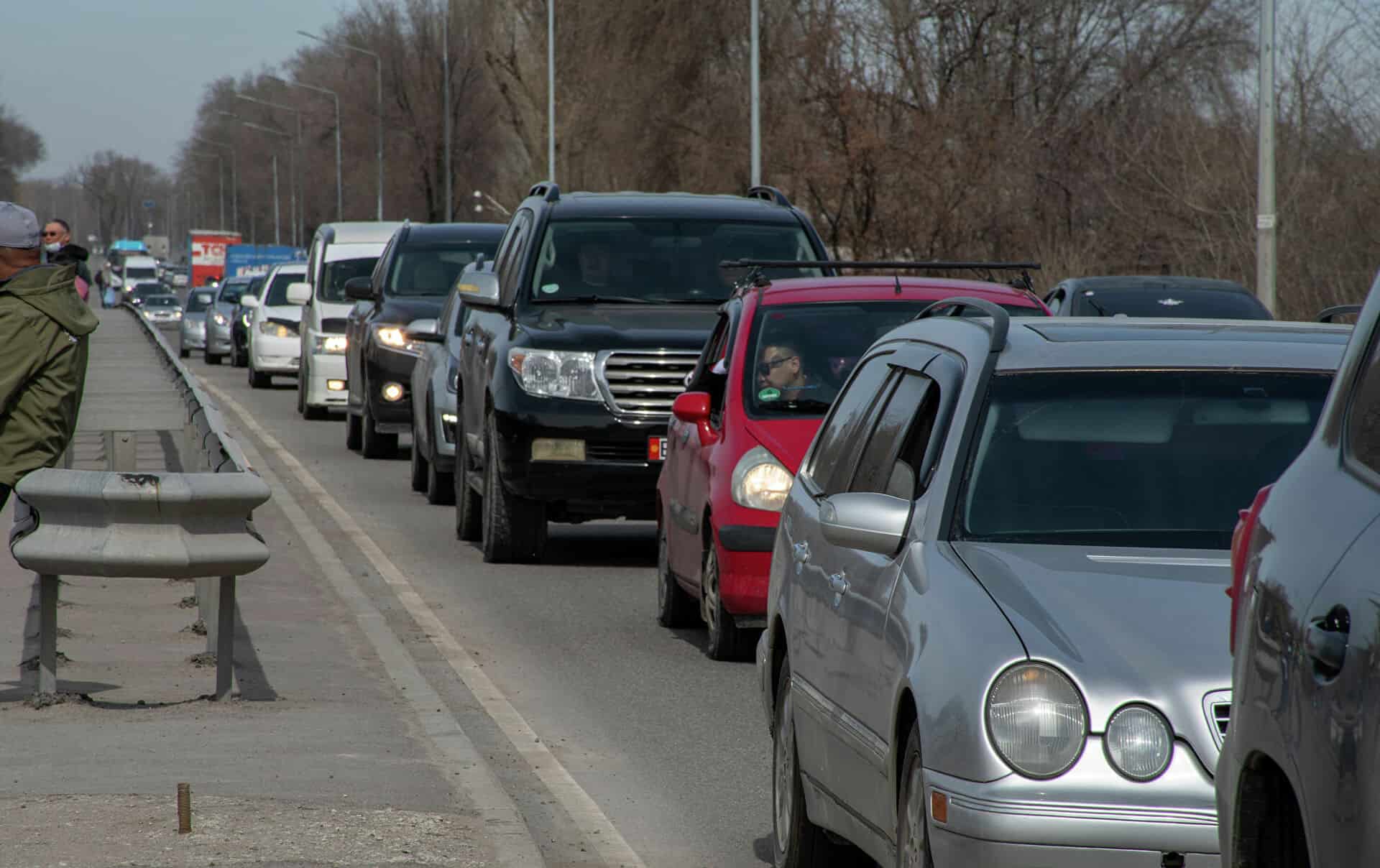 В 2022 году в Кыргызстан ввезли рекордное количество авто — 57 тысяч