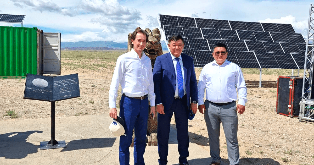 На Иссык-Куле начали строить солнечную электростанцию за $300 млн