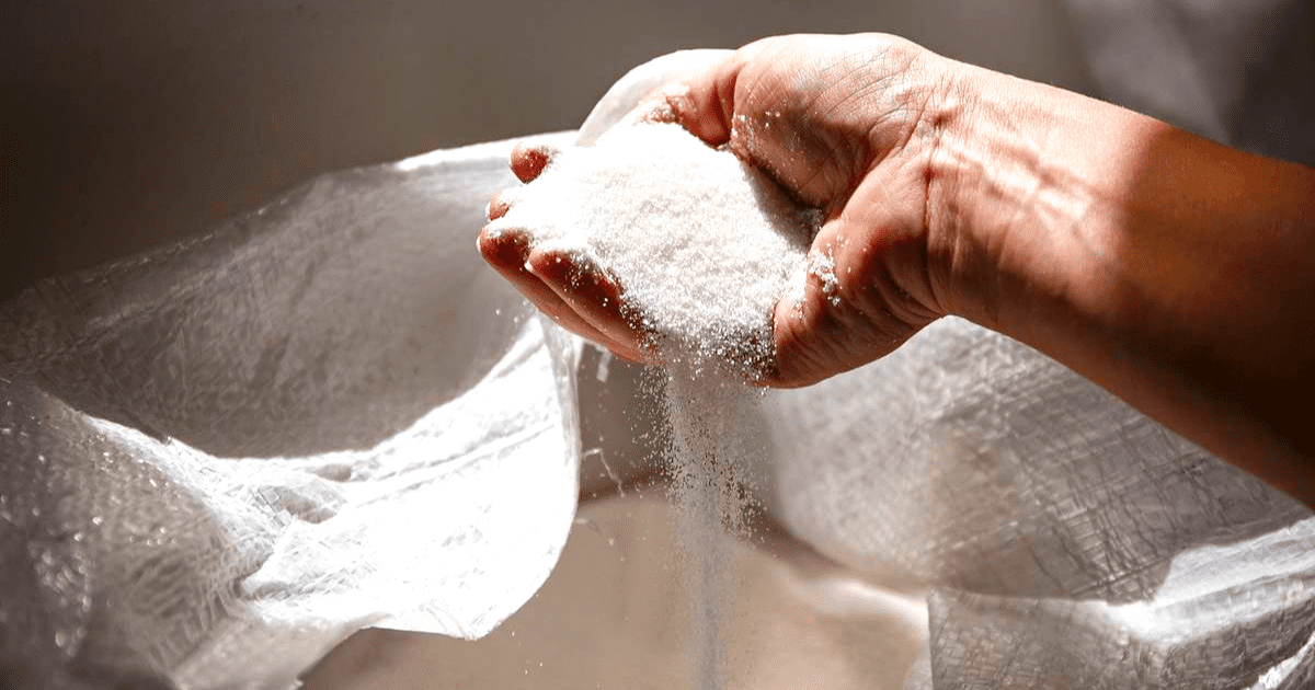 Куда жаловаться на дорогой сахар? Телефоны Госантимонополии