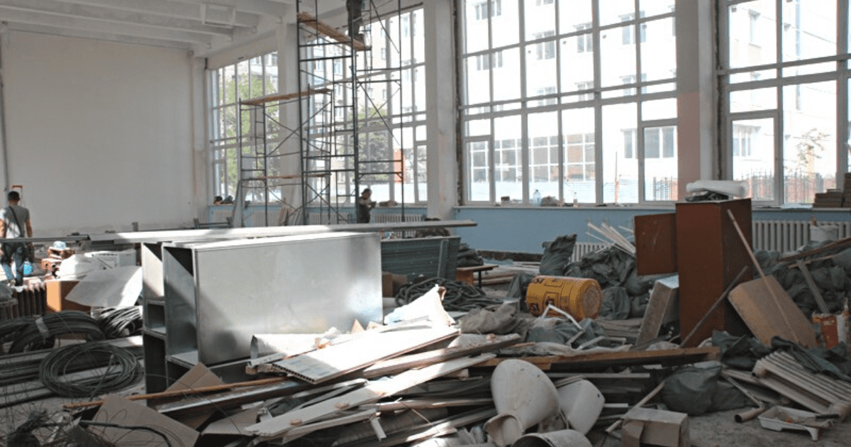 Чиновники в Нарынской области заплатили 4.5 млн сомов за недостроенный спортзал