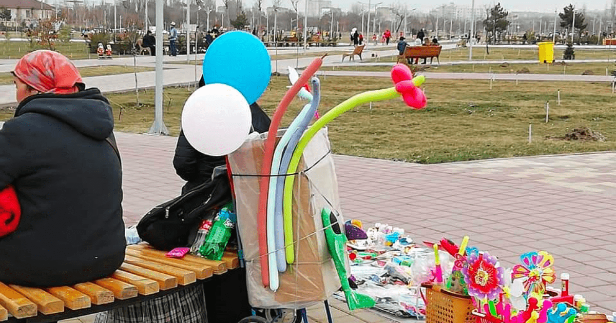 Мэрия Бишкека хочет без конкурса сдавать места под торговлю в парках