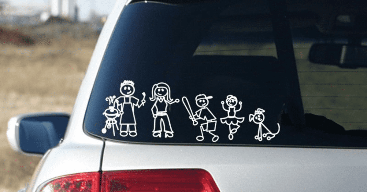 ГУОБДД возвращает коррупционную норму о штрафах за рисунки и надписи на машинах